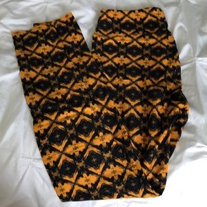 Lularoe leggings